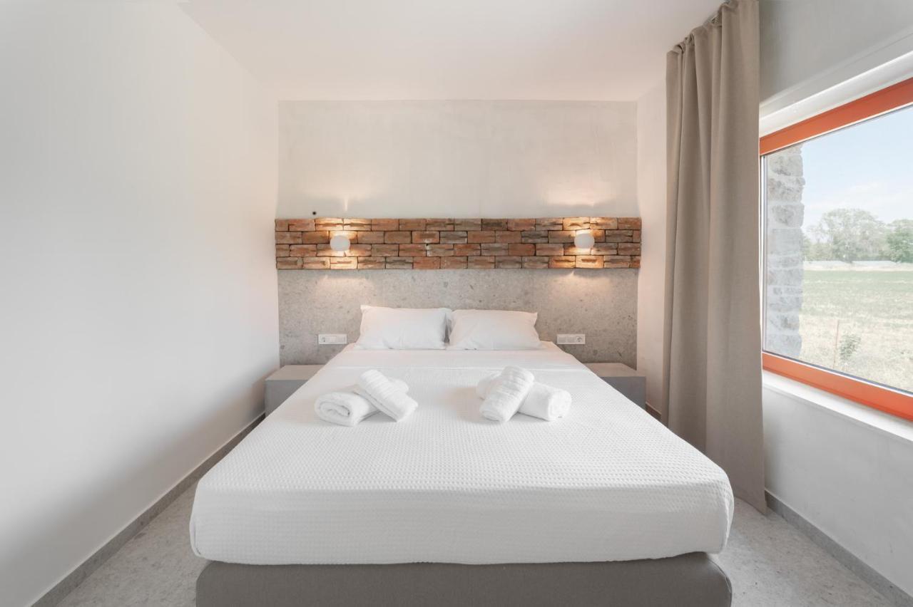 Kampus Luxury Villas 트리칼라 외부 사진