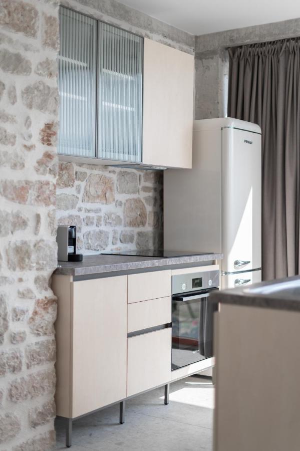 Kampus Luxury Villas 트리칼라 외부 사진