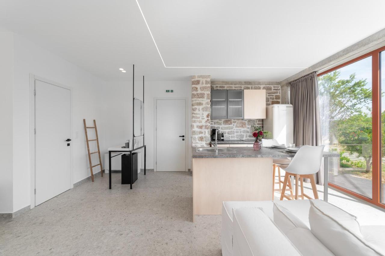 Kampus Luxury Villas 트리칼라 외부 사진